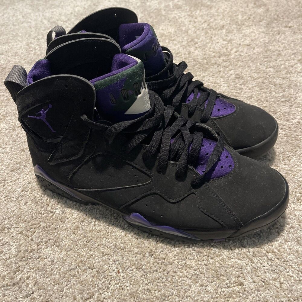 Air Jordan 7 Retro Ray Allen Bucks Size 10 304775-053 Need Cleaning